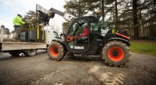 Телескопический погрузчик для сельского хозяйства Bobcat TL26.60+AGRI вид сбоку